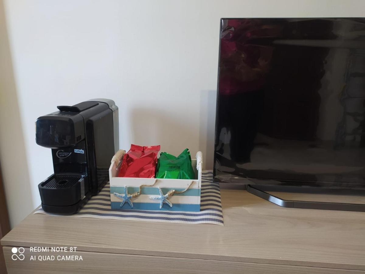 Casa Vacanza Indaco Fiumicino Exteriör bild